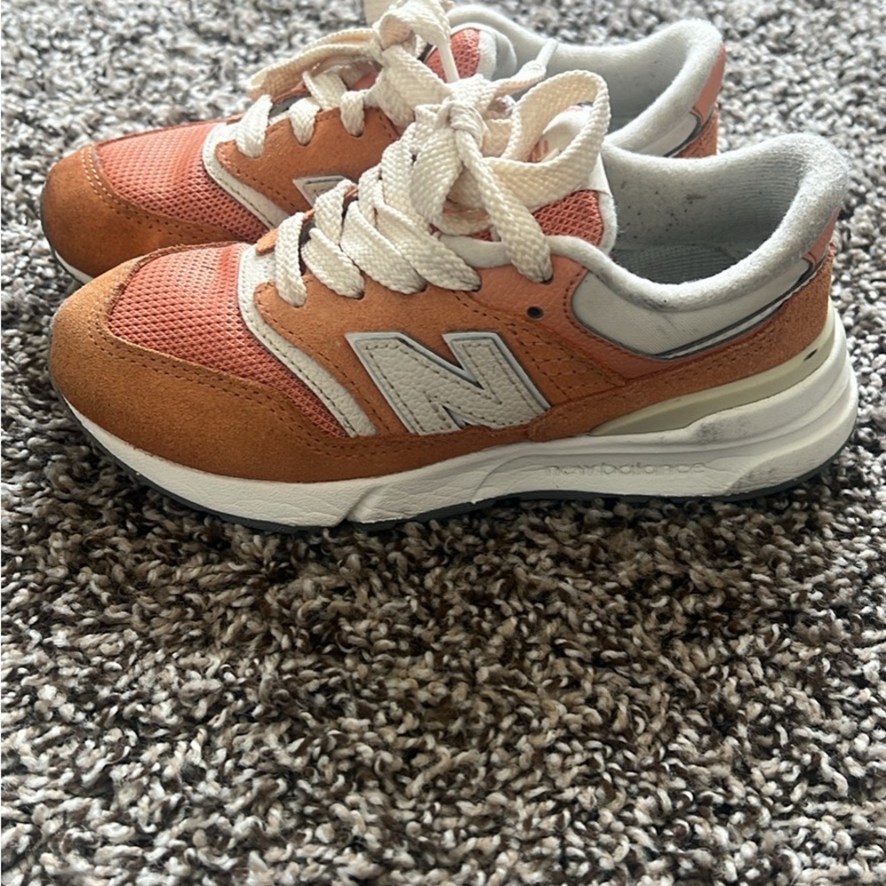 Kid New Balance 997 orange sneakers size 12
